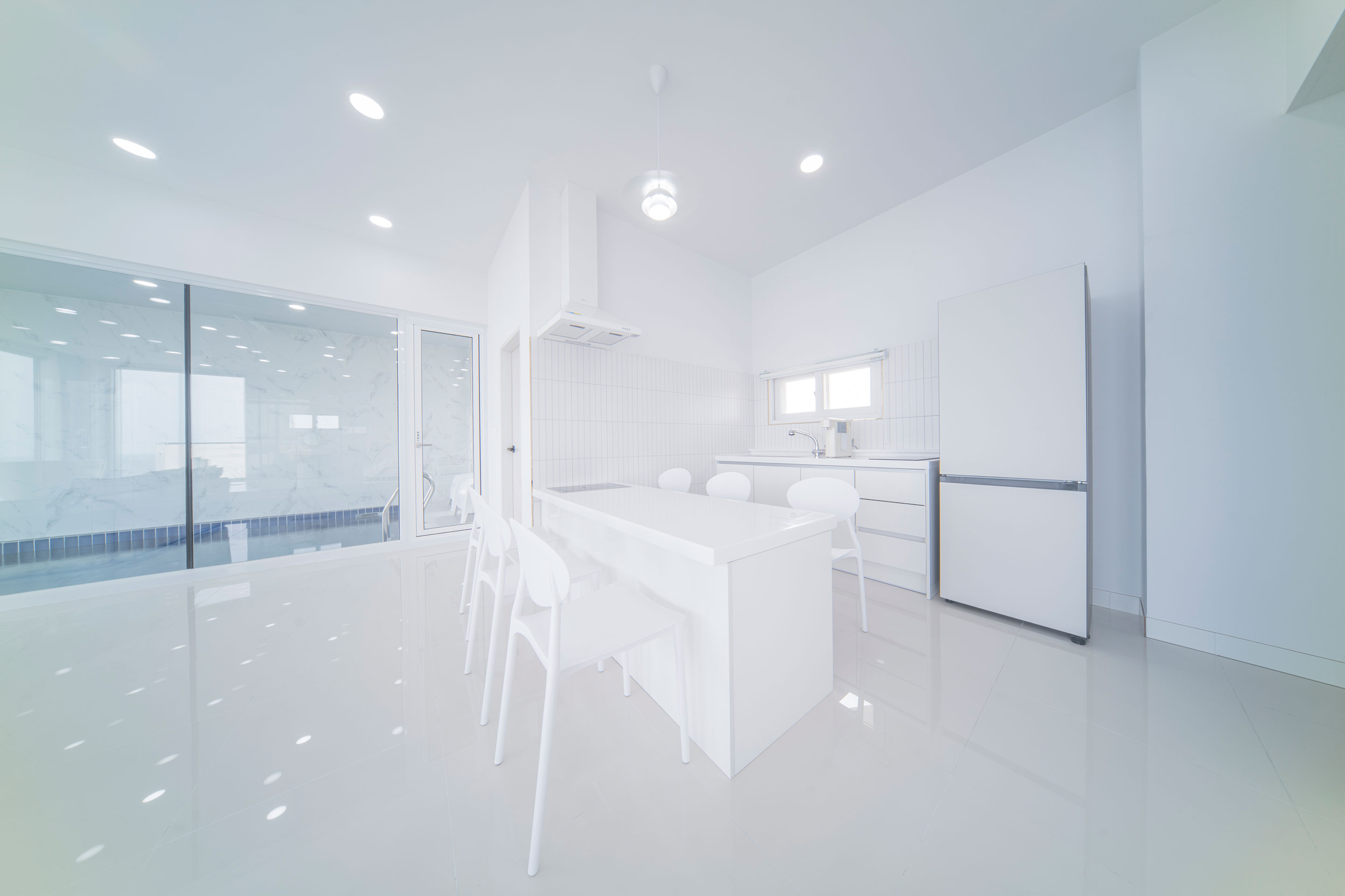 레드콩풀빌라의풀빌라 p1