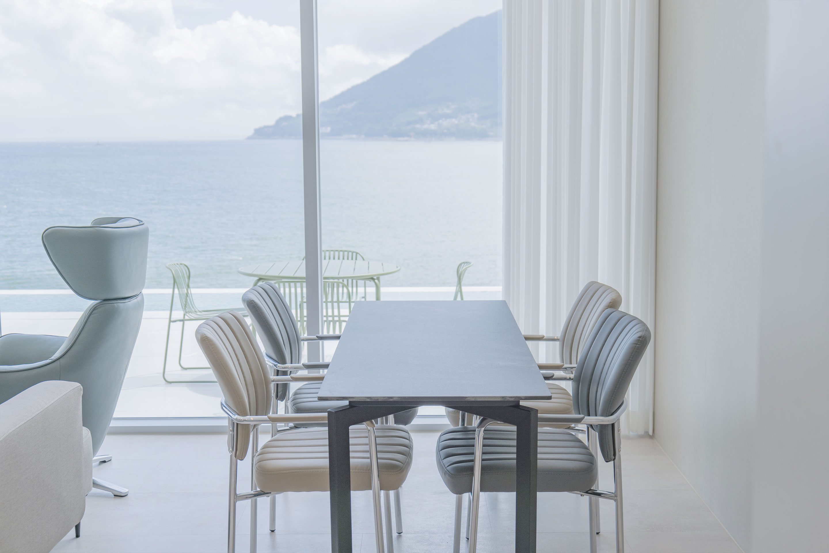 레드콩풀빌라의101