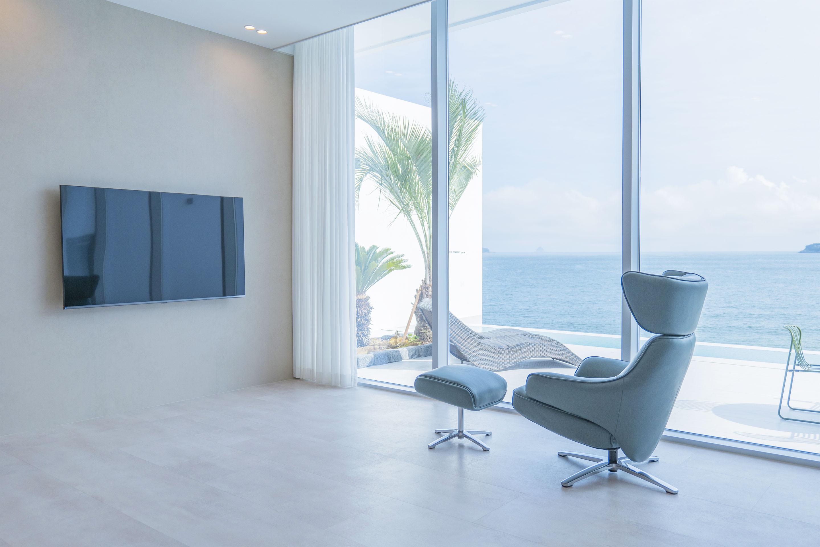 레드콩풀빌라의103