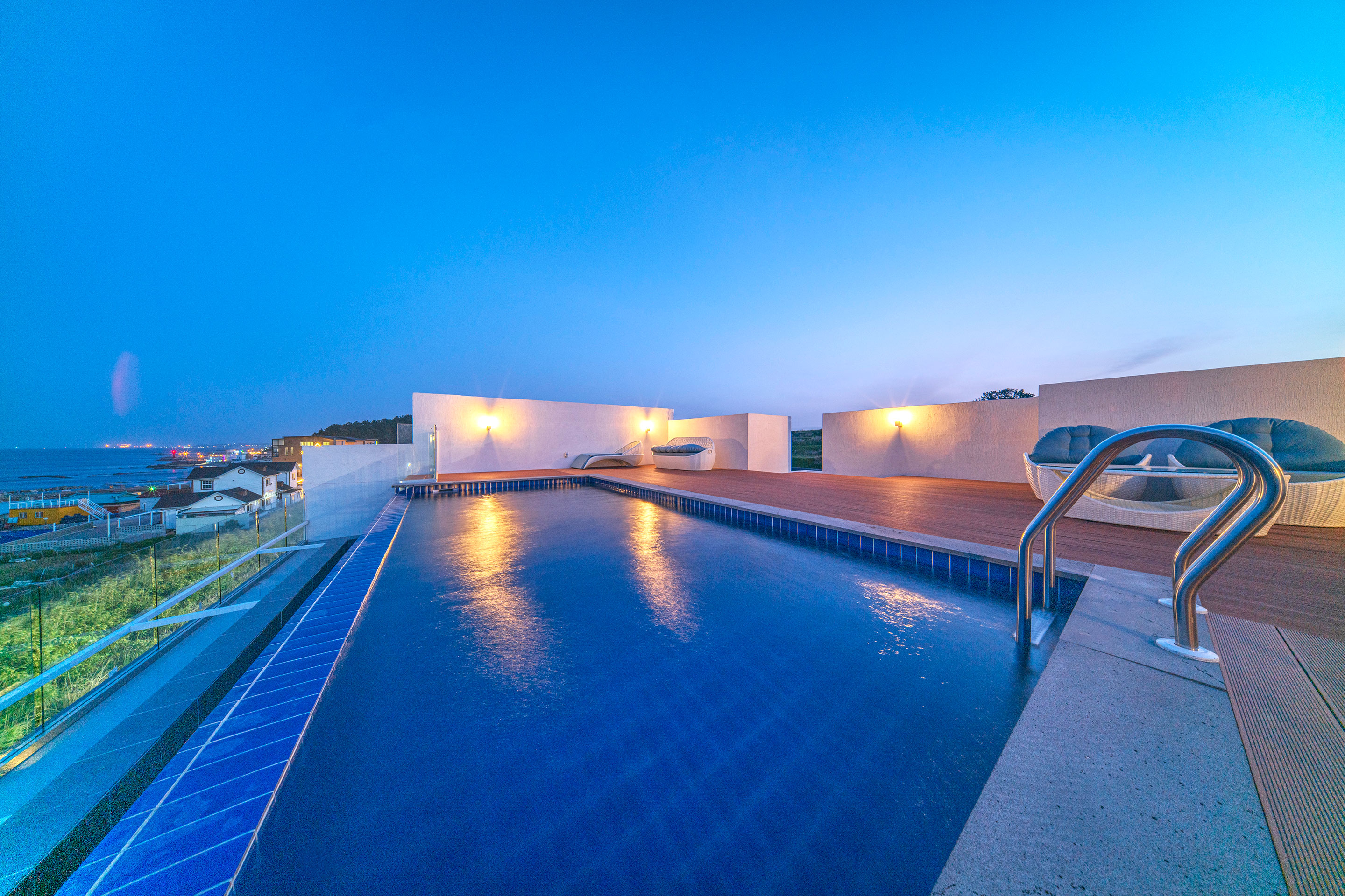 레드콩풀빌라의풀빌라 p2